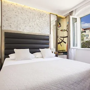 Argentum Luxury Apartment Split